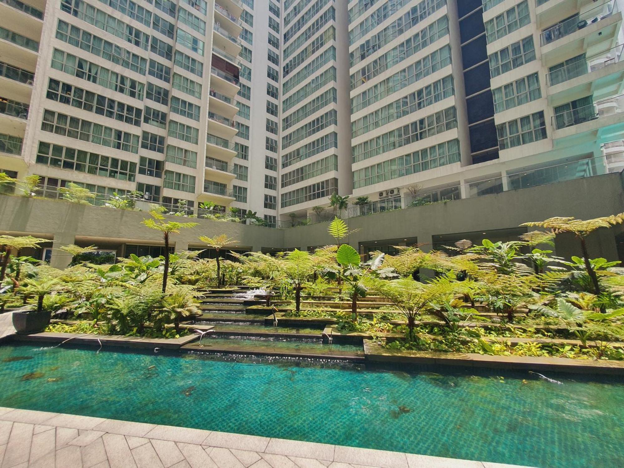Amazing KLCC View @ Regalia Residence Kuala Lumpur Esterno foto