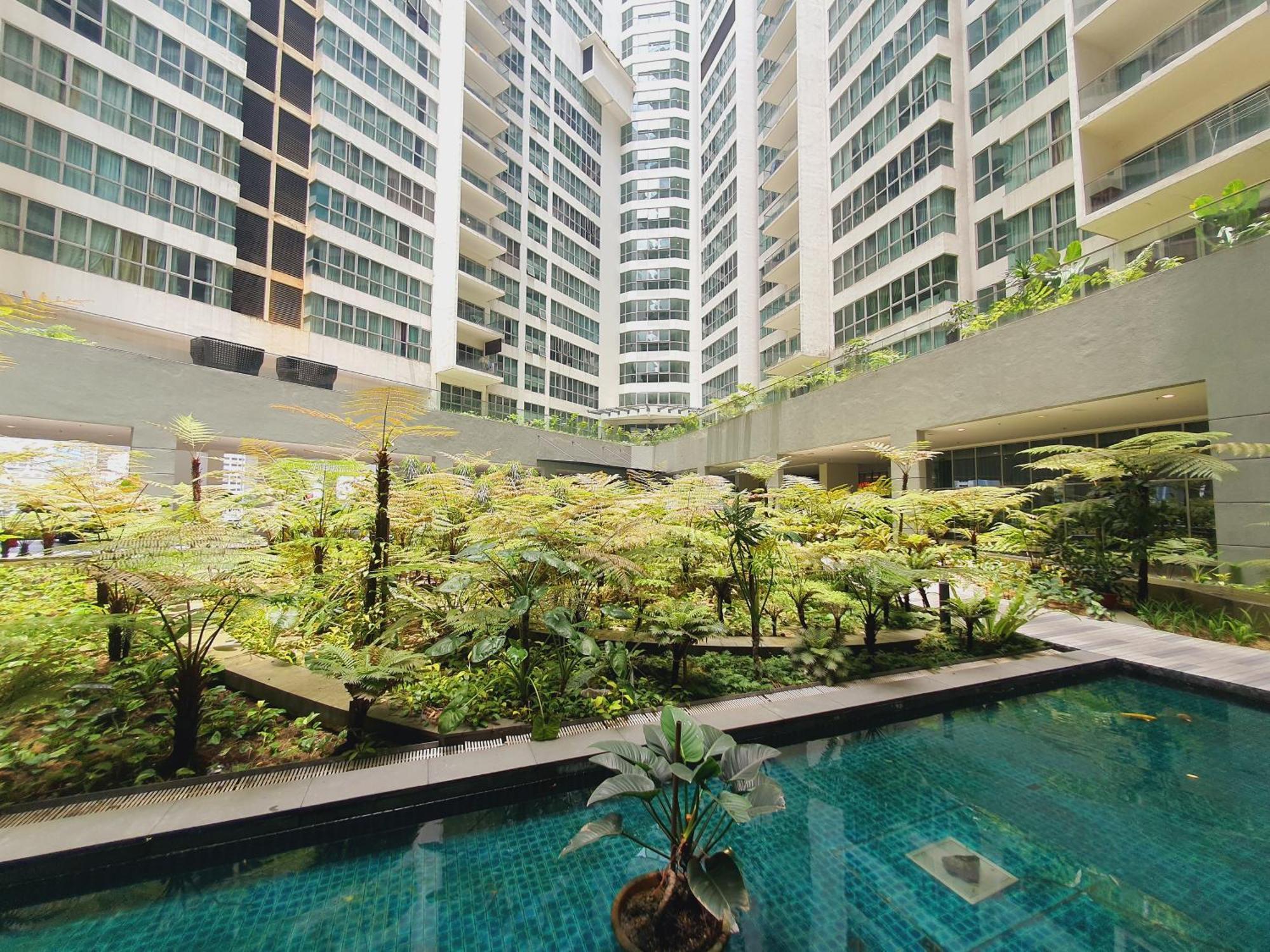 Amazing KLCC View @ Regalia Residence Kuala Lumpur Esterno foto