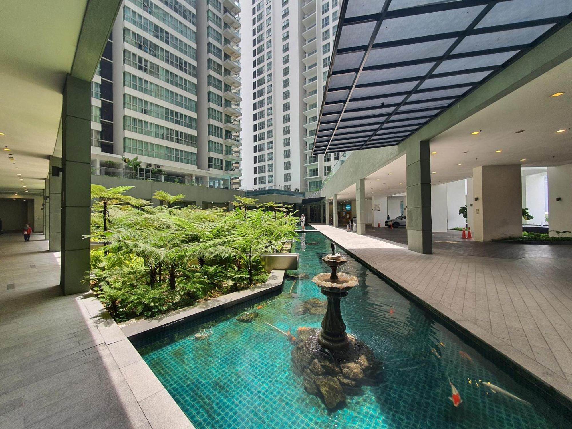 Amazing KLCC View @ Regalia Residence Kuala Lumpur Esterno foto